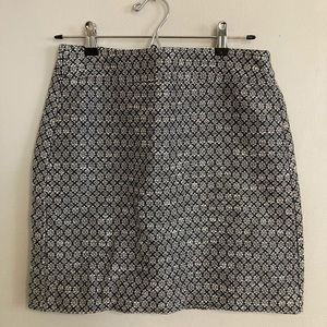 Ann Taylor Loft size 2 skirt. NWT!